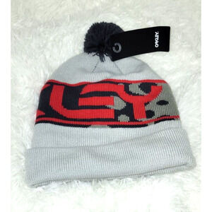 Oakley OSFM Unisex Gray Red Black Staple Bubble Pom Beanie Winter Snow NWT